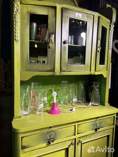 Антикварный буфет
