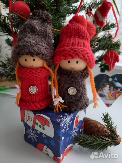 Новогодние игрушки-украшения