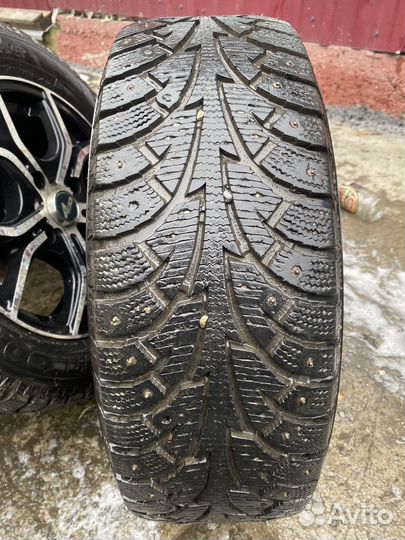 Hankook Winter I'Pike 195/60 R15
