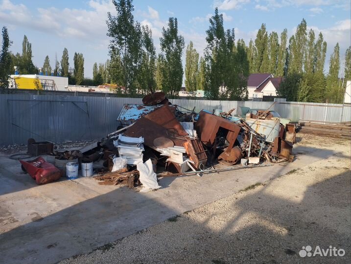 Прием лома черных и цветных металлов