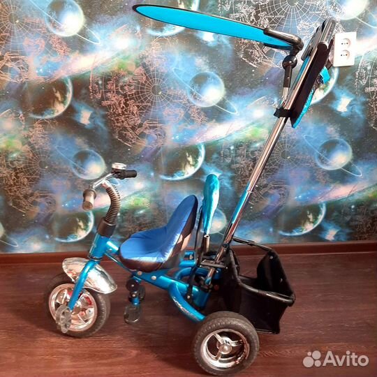 Детский велосипед с ручкой