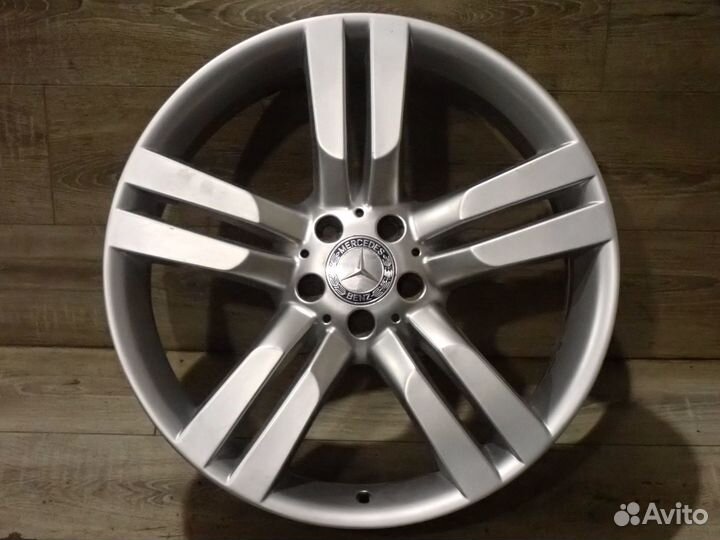 Комплект оригинальных R20 дисков Mercedes GLK