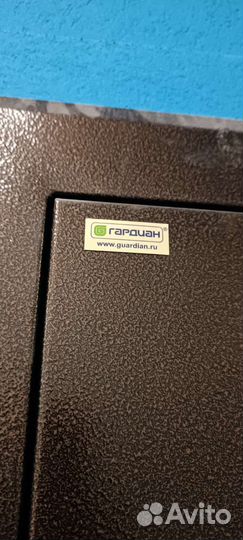 Дверь входная бу гардиан