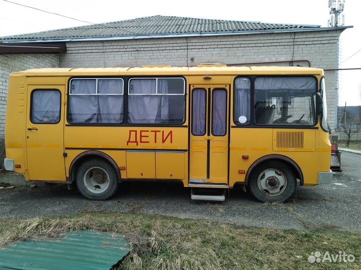 Школьный автобус ПАЗ 32053-70, 2012