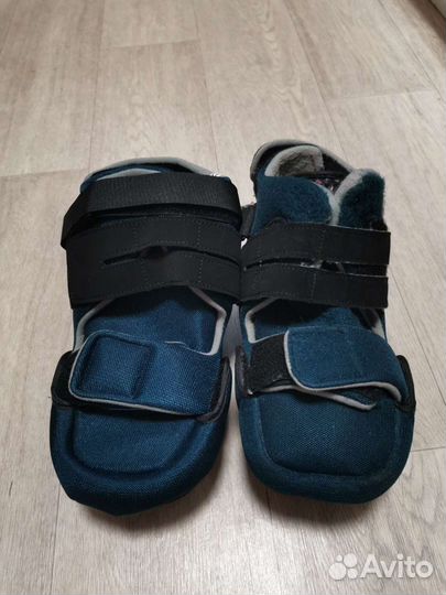 После операционные ботинки Барука