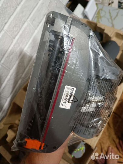 Вертикальный беспроводной пылесос