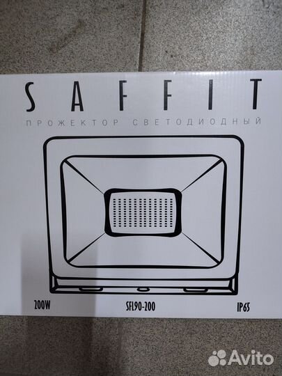 Светодиодный прожектор 200 вт