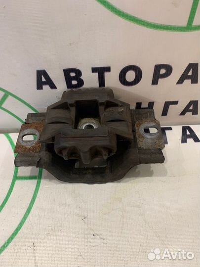 Подушка кпп левая Ford Fusion CBK 1.6L