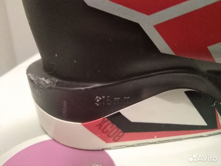 Горнолыжные ботинки 42