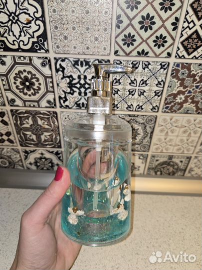 Дозатор для жидкого мыла с ангелочками