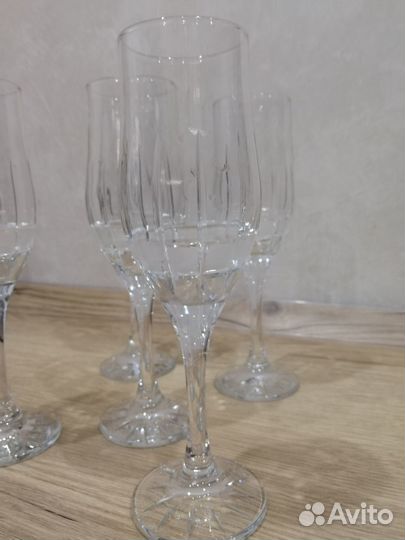 Фужеры для шампанского и вина