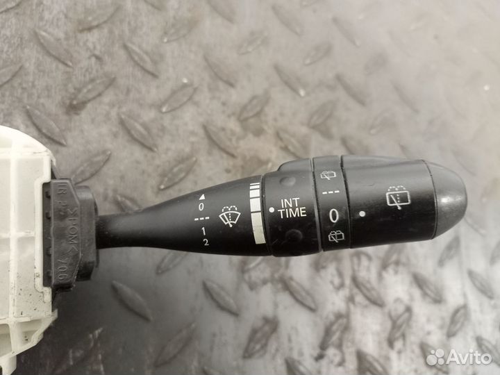 Переключатель подрулевой для Mitsubishi Colt Z3