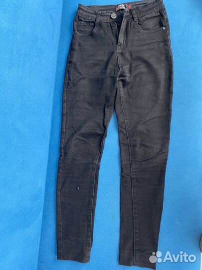 Джинсы женские