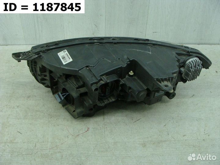 Фара правая Volvo XC90