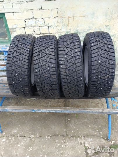 Зимние колеса на ниву 215 65 16