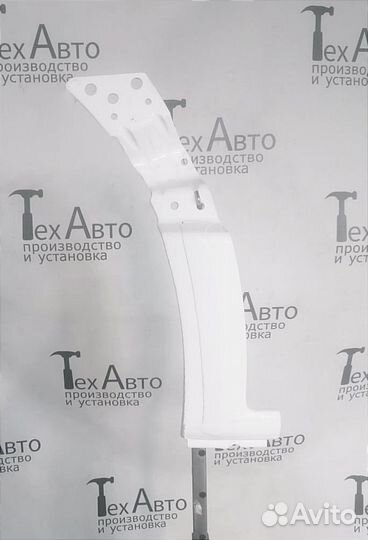 Mercedes Sprinter 907 сапожок передней арки