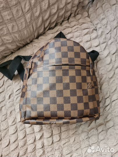 Рюкзаки детские новые