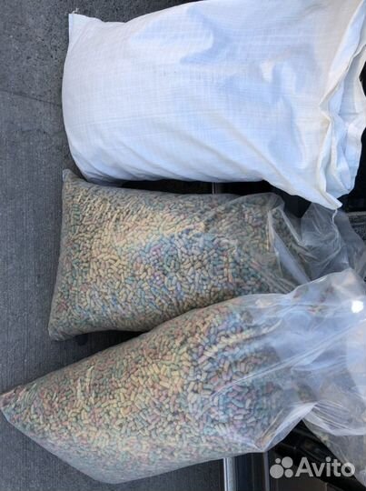 Корм для всех видов прудовых рыб,карпов Кои