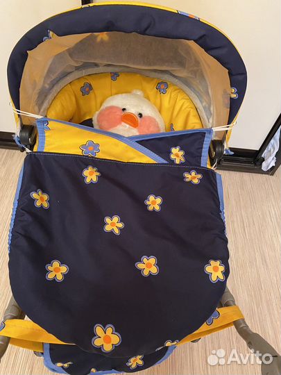 Коляска для кукол