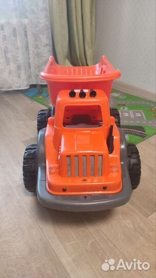 Большой грузовик игрушка
