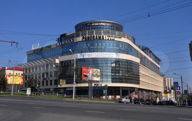 Свободного назначения с арендатором, 271 м²