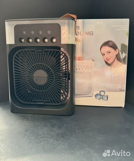 Вентилятор настольный с увлажнителем