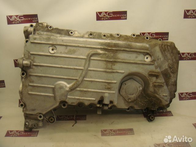 Поддон двигателя 2.5 R5 транспортер Т5 AXD AXE BNZ