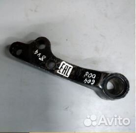 Рычаг (маятник) рулевой задний 8*4 F3000