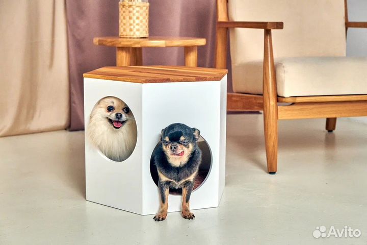 Лежанка для собак и кошек / Вольер для собак