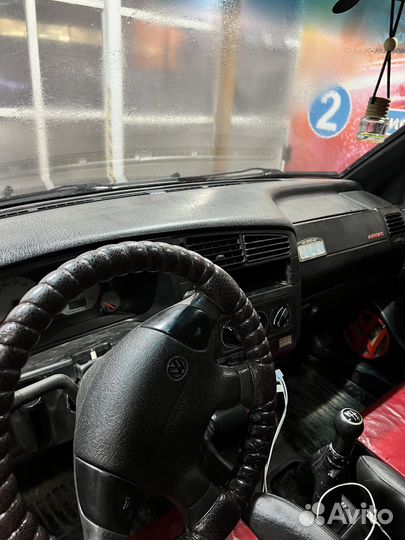 Volkswagen Golf 2.0 МТ, 1995, 80 000 км