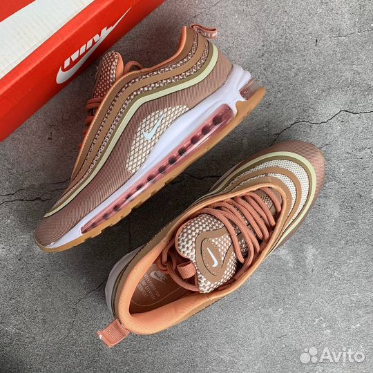 Кроссовки Nike air
