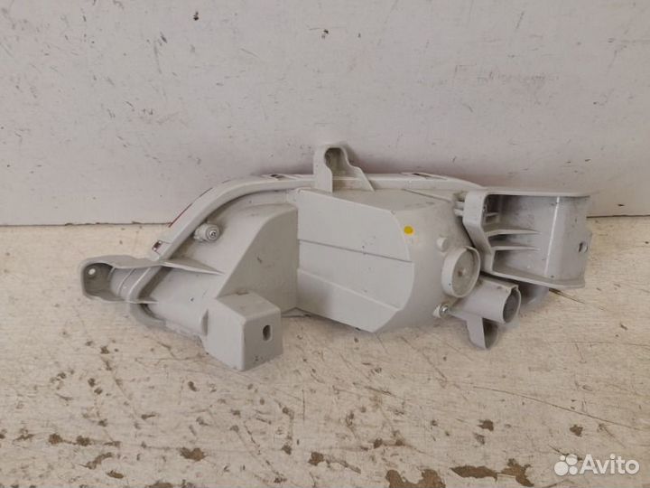 Фонарь противотуманный правый Mazda Cx-5 2 2017