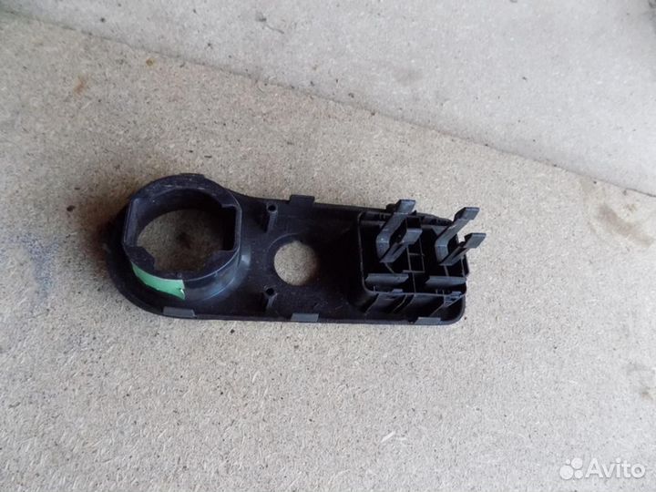 Накладка (кузов внутри) Duster 2012