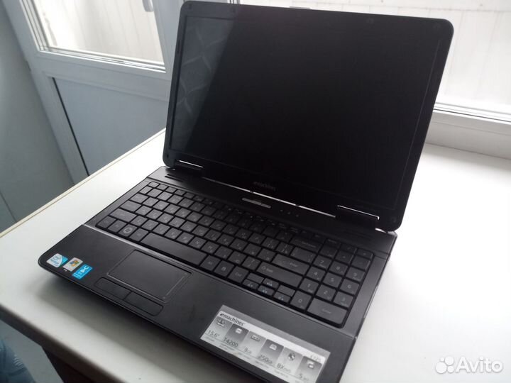 Ноутбук Aser Core2Duo T9300/4Gb/120Gb SSD