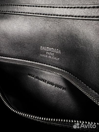 Сумка Balenciaga Rodeo