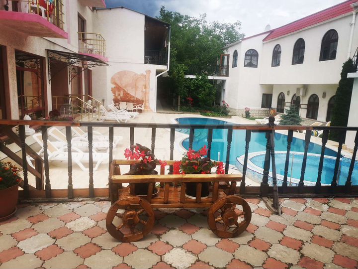 Комната 35 м², 4/4 эт.