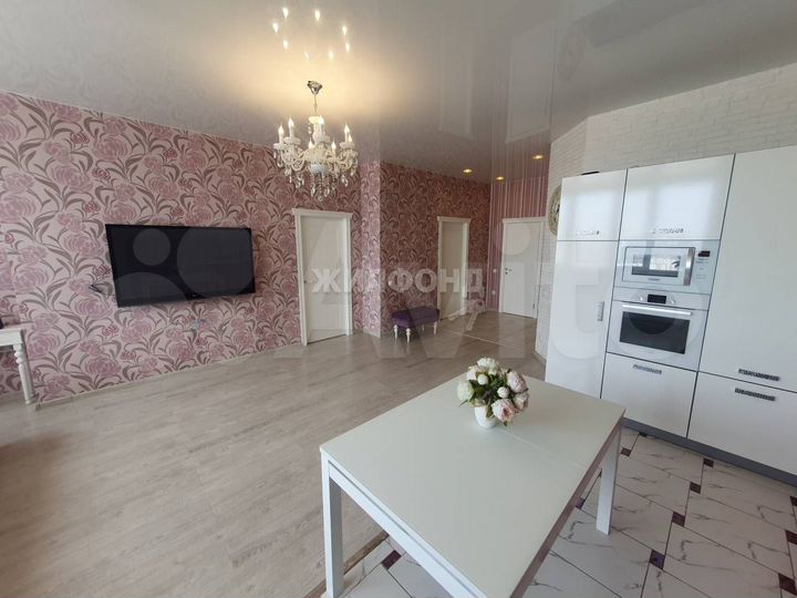 3-к. квартира, 83 м², 21/24 эт.