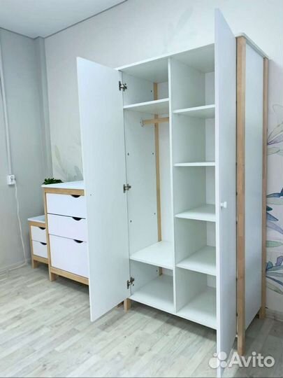 Шкаф 