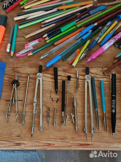 Готовальня +карандаши Икеа +