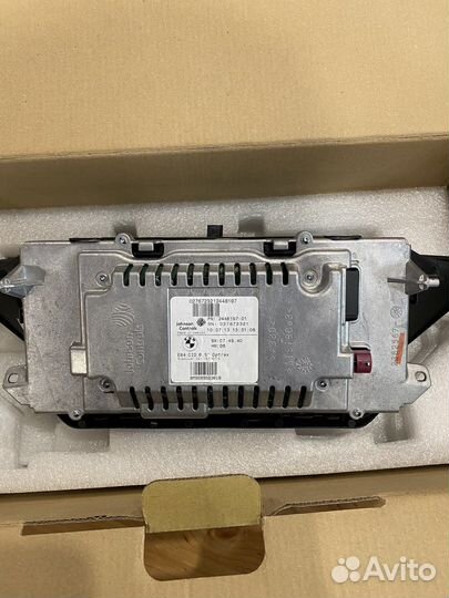 Штатный дисплей BMW X1 E84