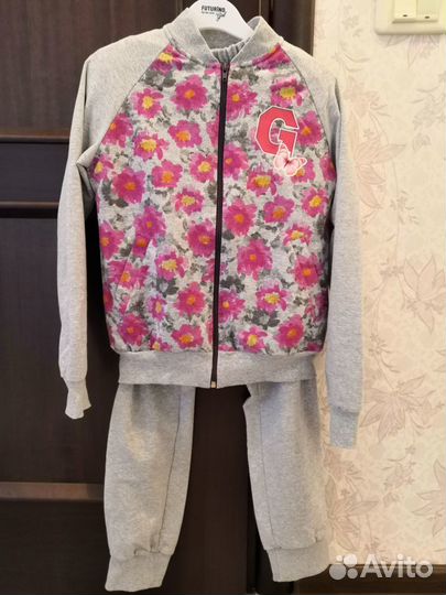 Спортивный костюм для девочки