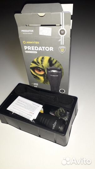 Тактический фонарь Armytek Predator 1000 lm