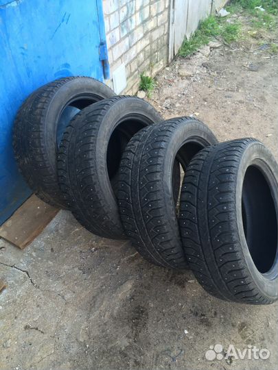 Bridgestone Ice Cruiser 7000 235/55 R18