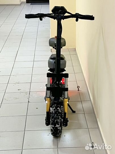 Самокат взрослый электрический