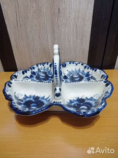 Менажница фарфор