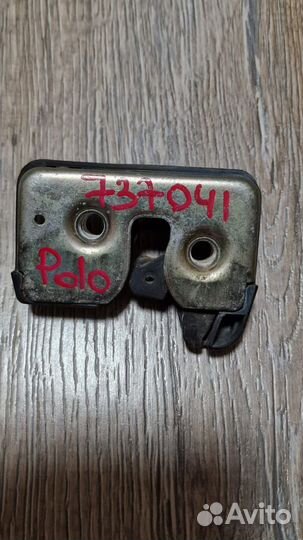 Замок (крышки) багажника (внутренний) VW Polo
