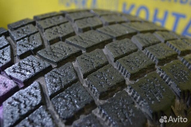 Bridgestone Blizzak MZ-03 215/65 R16