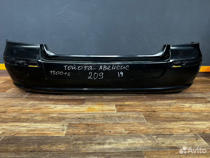 Задний бампер Toyota Avensis Т250