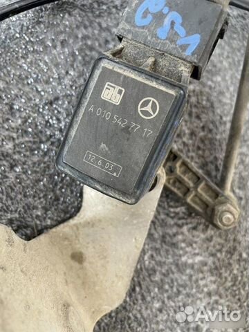 Датчик положения кузова Mercedes-Benz E-Класс W211