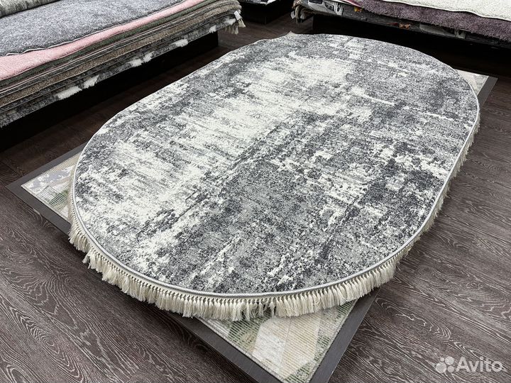 Ковер овал 1.6х2.3